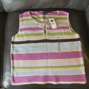 Gap handknit top